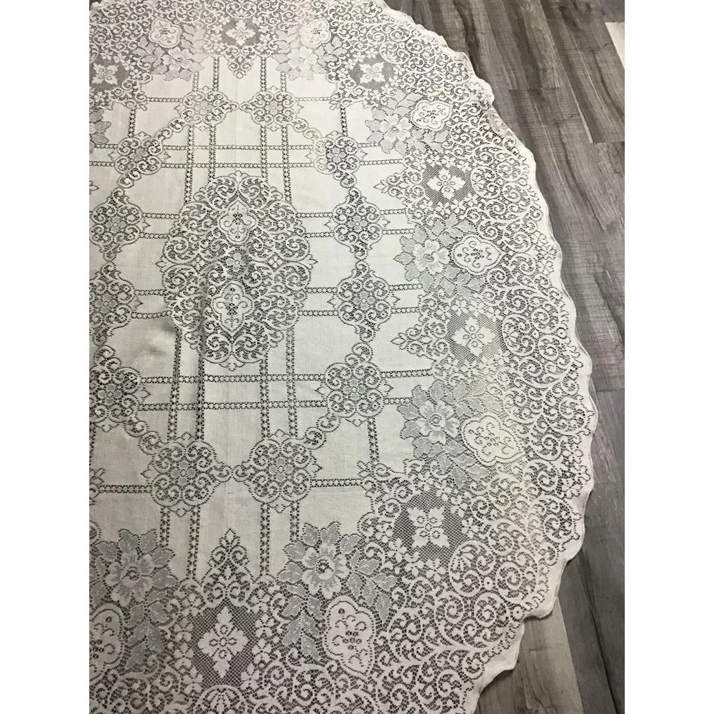 VTG Oval Lace Tablecloth 86